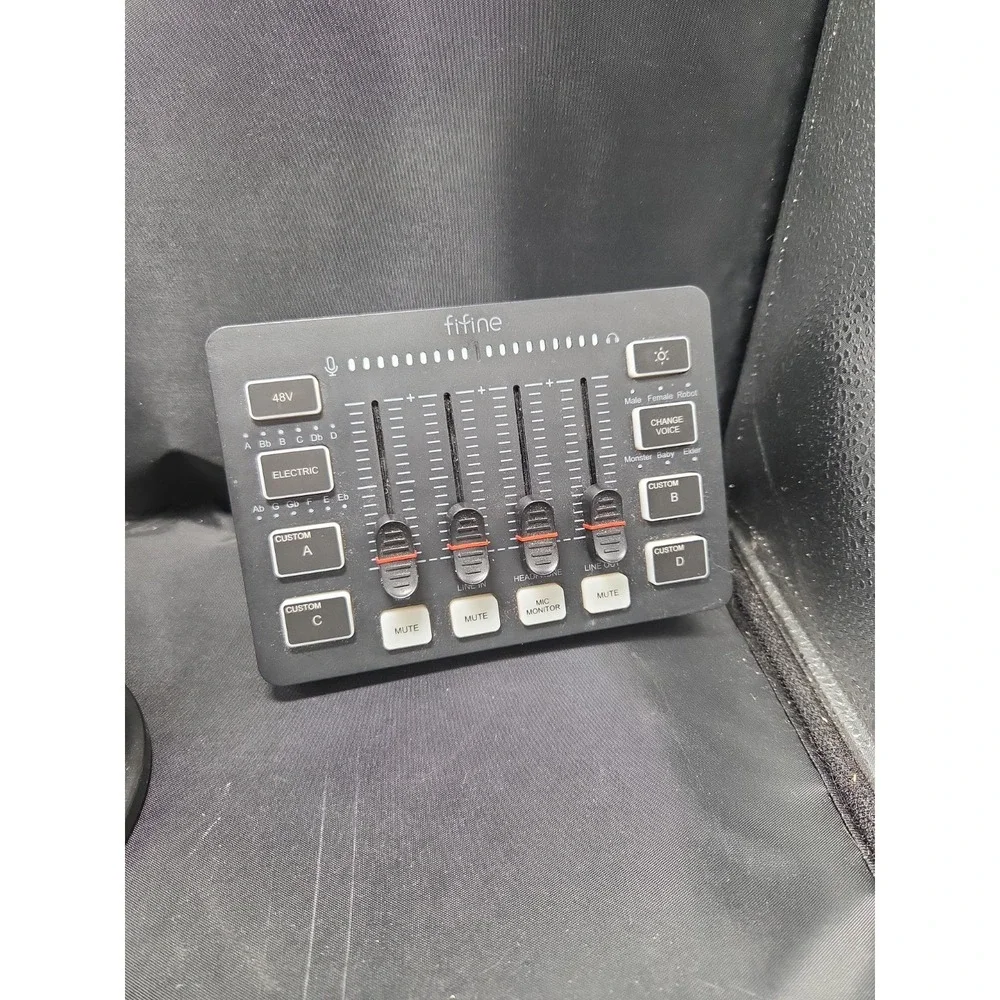 BLUE Mic And Fifine Audio Mixer